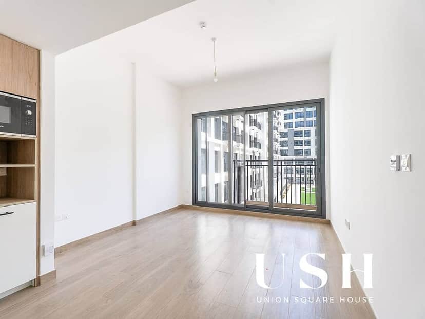 1-bedroom freehold apartment in Town Square — photo 3 of 4
