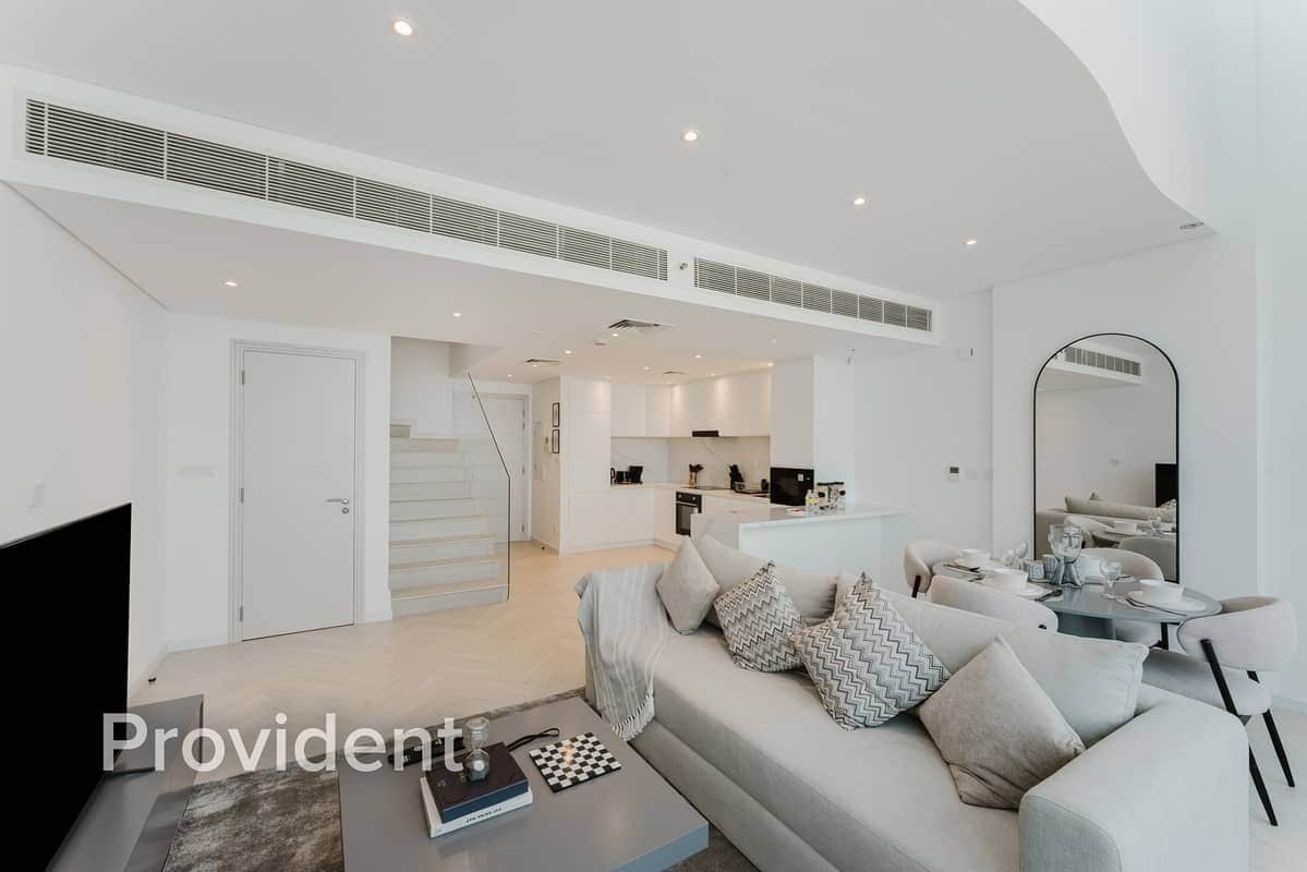 1-bedroom freehold apartment in DIFC — photo 1 of 4