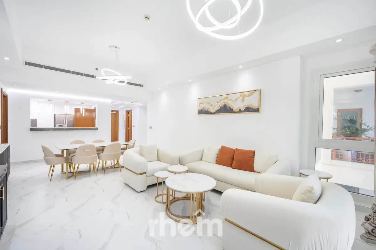 2-bedroom freehold apartment in Palm Jumeirah — photo 2 of 4
