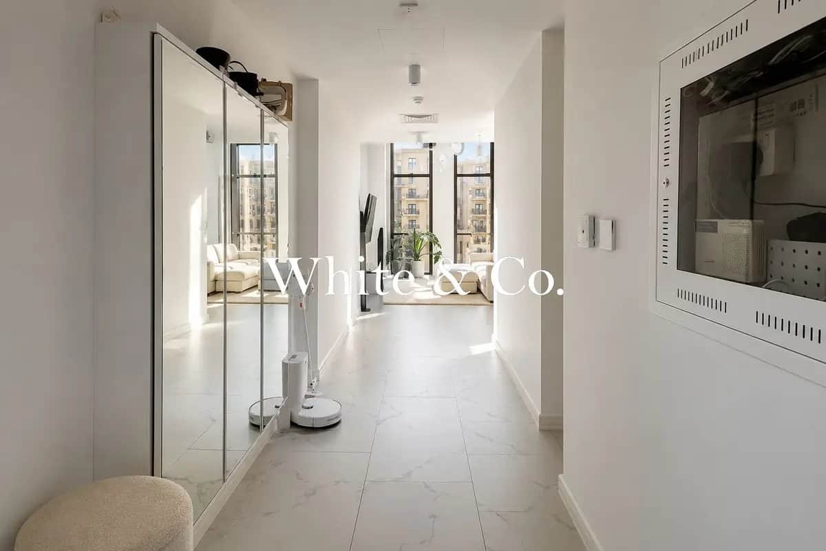 2-bedroom freehold apartment in Town Square — photo 2 of 4