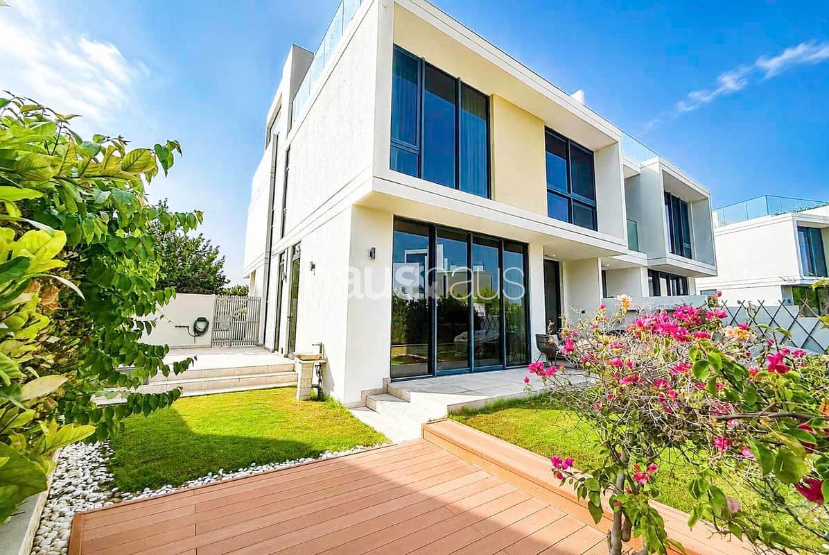 3-bedroom freehold villa in Dubai Hills Estate — photo 1 of 4