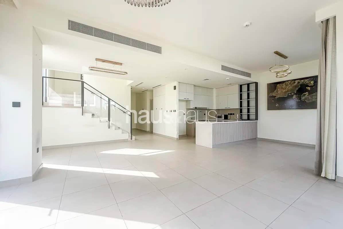 3-bedroom freehold villa in Dubai Hills Estate — photo 2 of 4