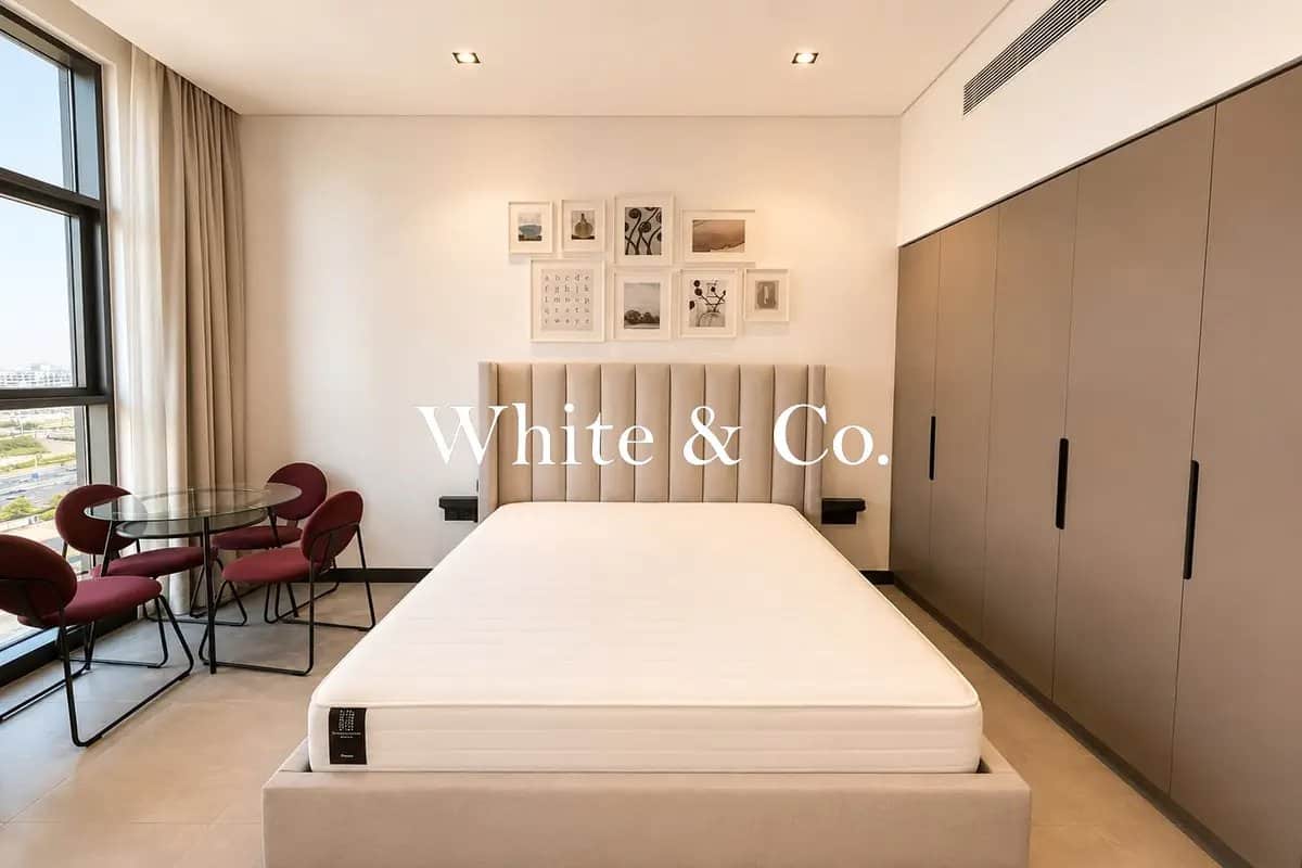studio freehold apartment in Business Bay — photo 3 of 5