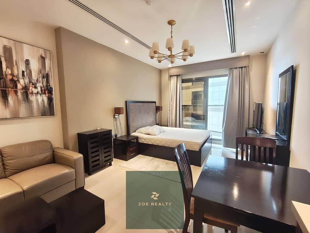 studio freehold apartment in Downtown Dubai — photo 3 of 4