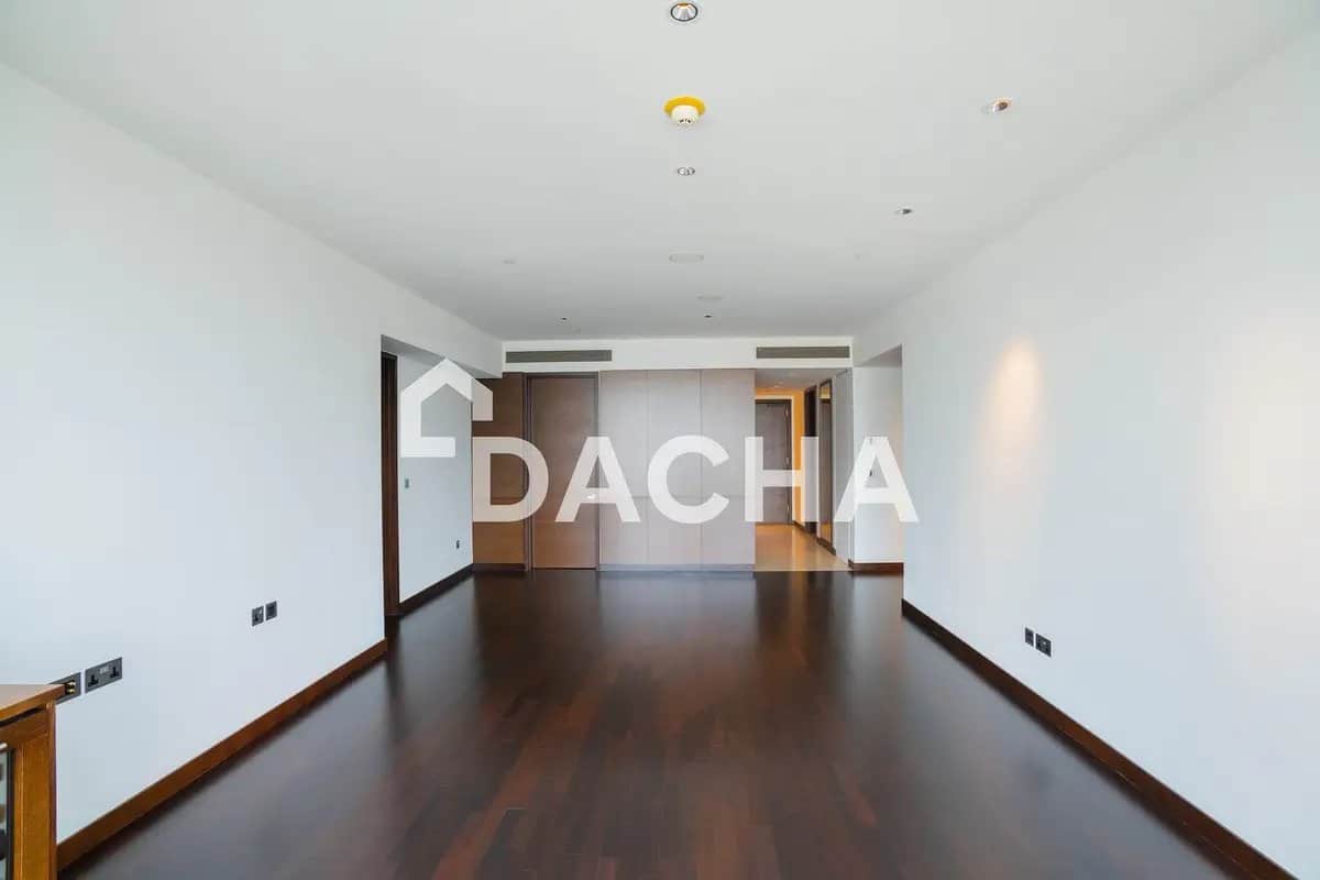 2-bedroom freehold apartment in Downtown Dubai — photo 1 of 5