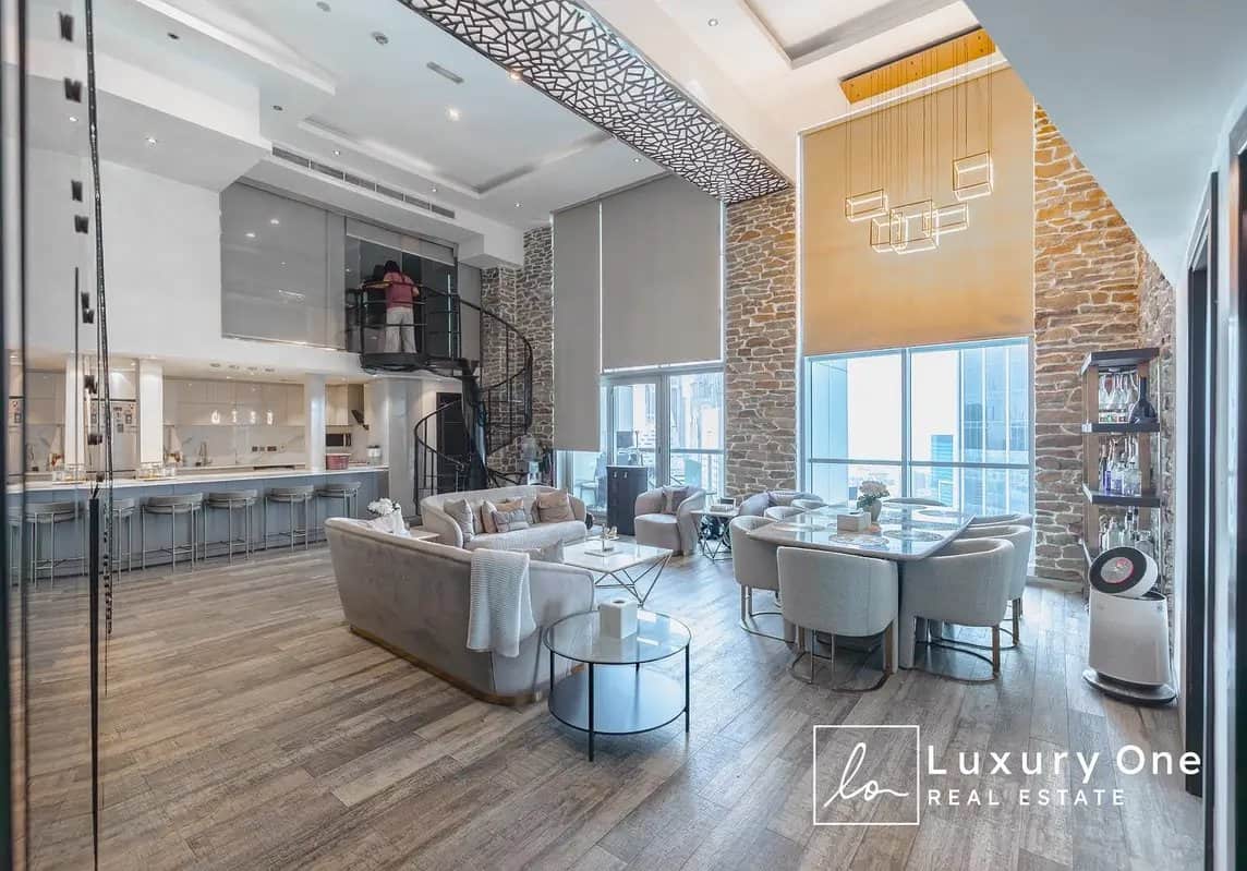 3-bedroom freehold apartment in Business Bay — photo 1 of 5