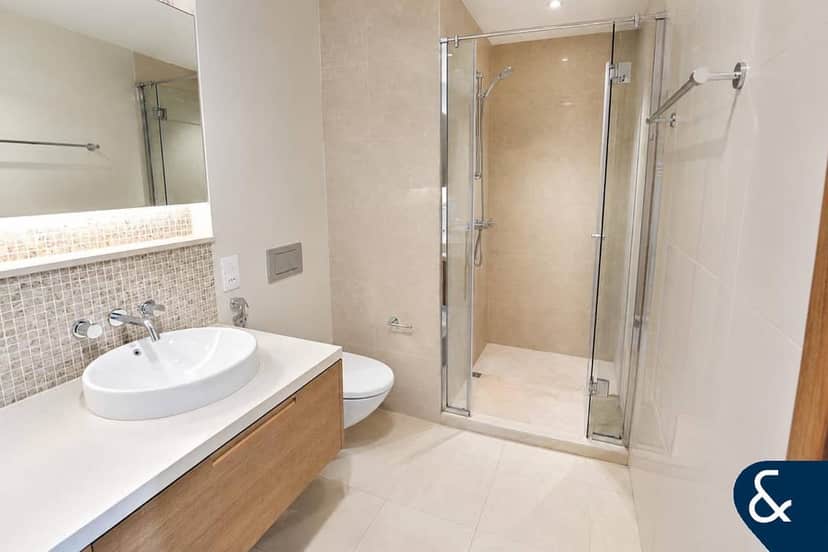2-bedroom freehold apartment in Downtown Dubai — photo 4 of 5