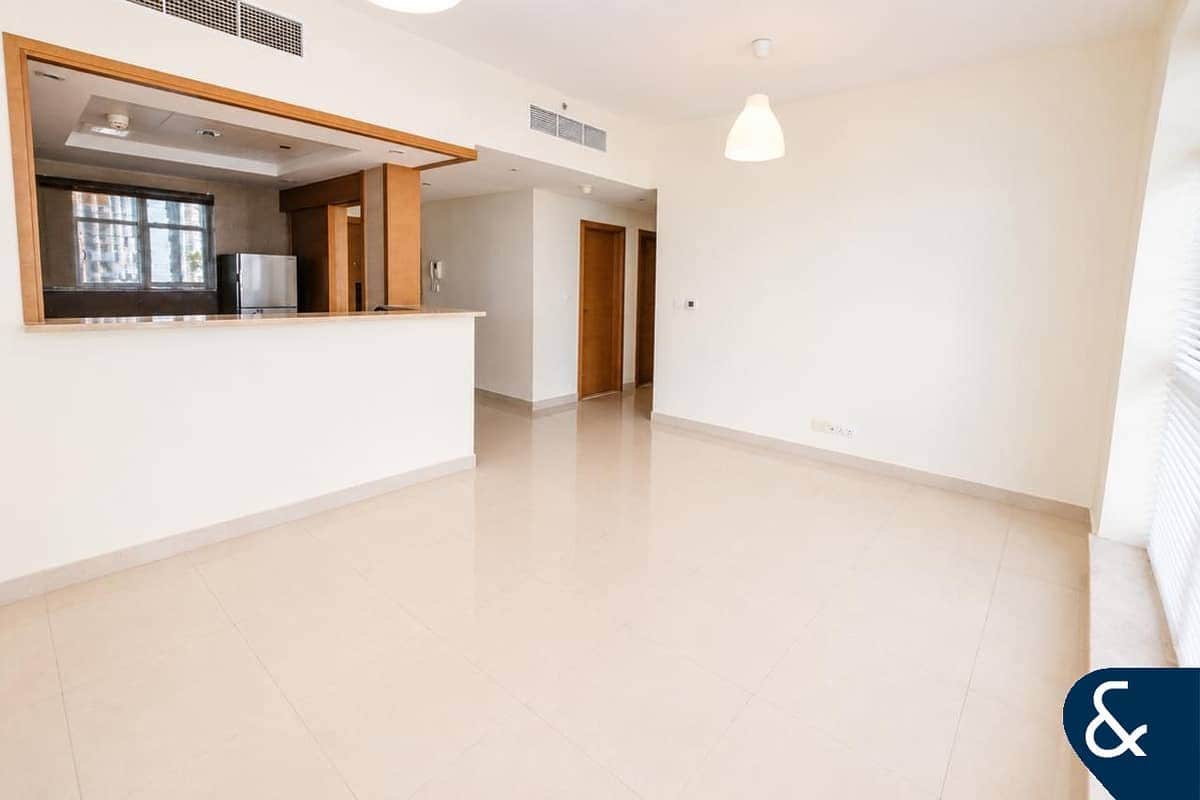 2-bedroom freehold apartment in Downtown Dubai — photo 1 of 5