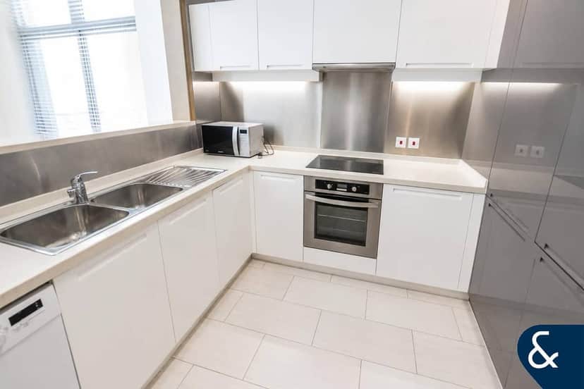 2-bedroom freehold apartment in Downtown Dubai — photo 2 of 5
