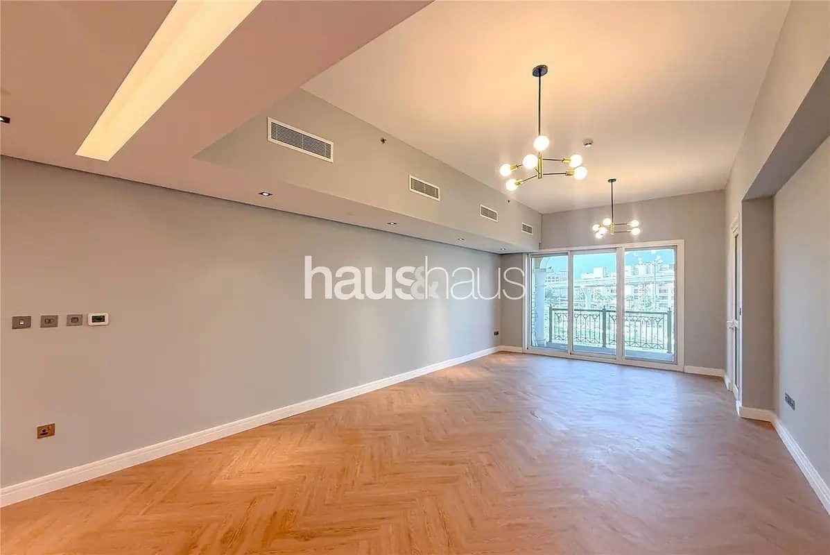 2-bedroom freehold apartment in Palm Jumeirah — photo 1 of 5