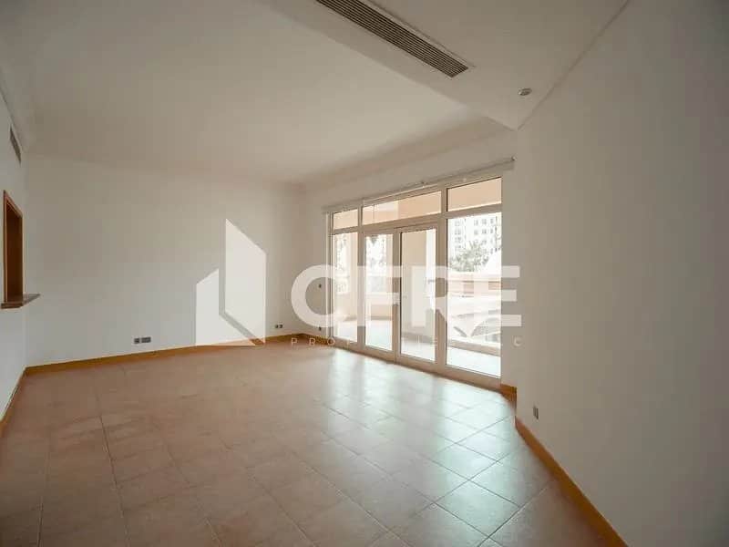 2-bedroom freehold apartment in Palm Jumeirah — photo 1 of 5