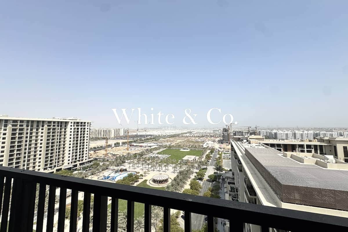 2-bedroom freehold apartment in Town Square — photo 2 of 5