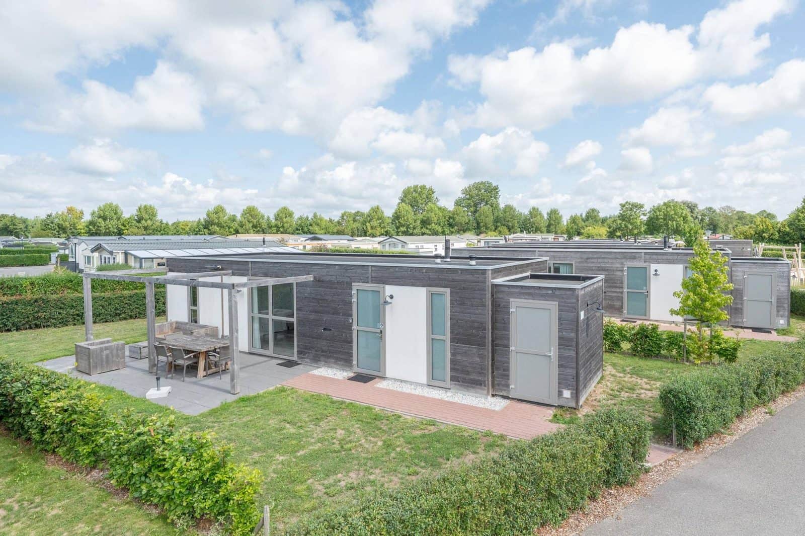 vakantiewoning met 3 slaapkamers in Nieuwvliet, foto 1 van 5