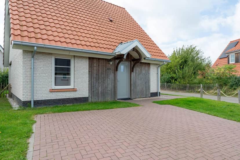 vakantiewoning met 4 slaapkamers in Nieuwvliet, foto 3 van 5