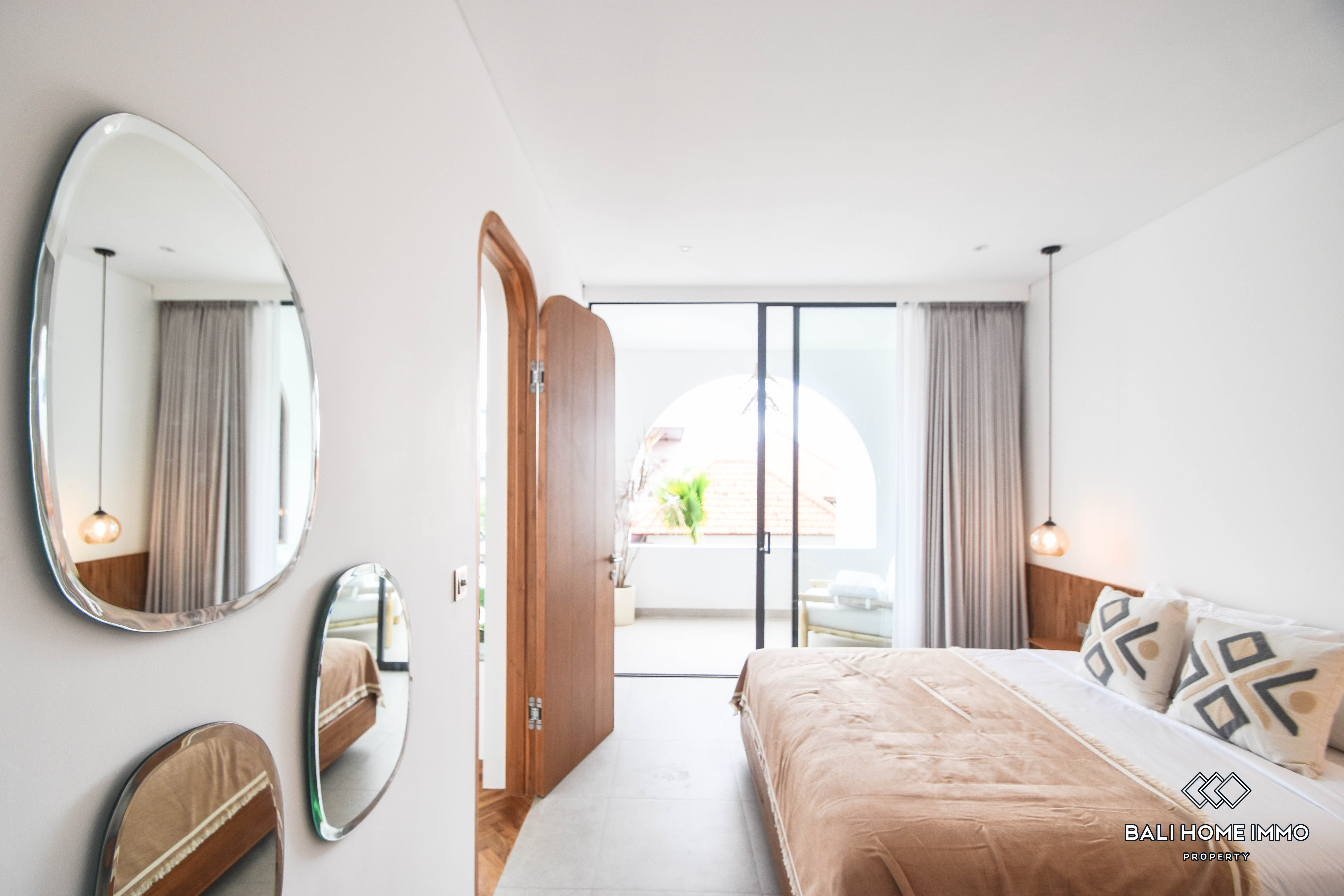 3 Bedroom Villa for Sale Freehold near Nelayan Beach - YS088