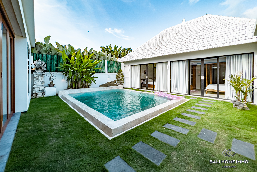 3 Bedroom Villa For Sale Leasehold in Canggu - Padonan - YA159