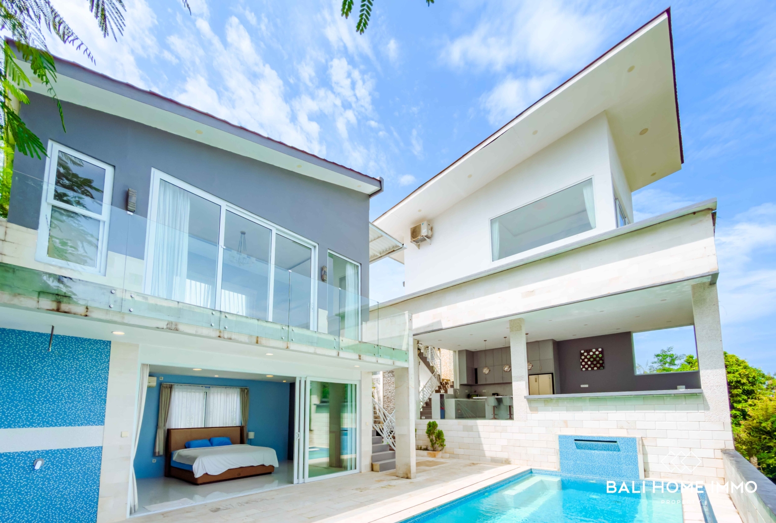 Cozy 3 Bedroom Ocean View Villa for Sale in Jimbaran - RF9287