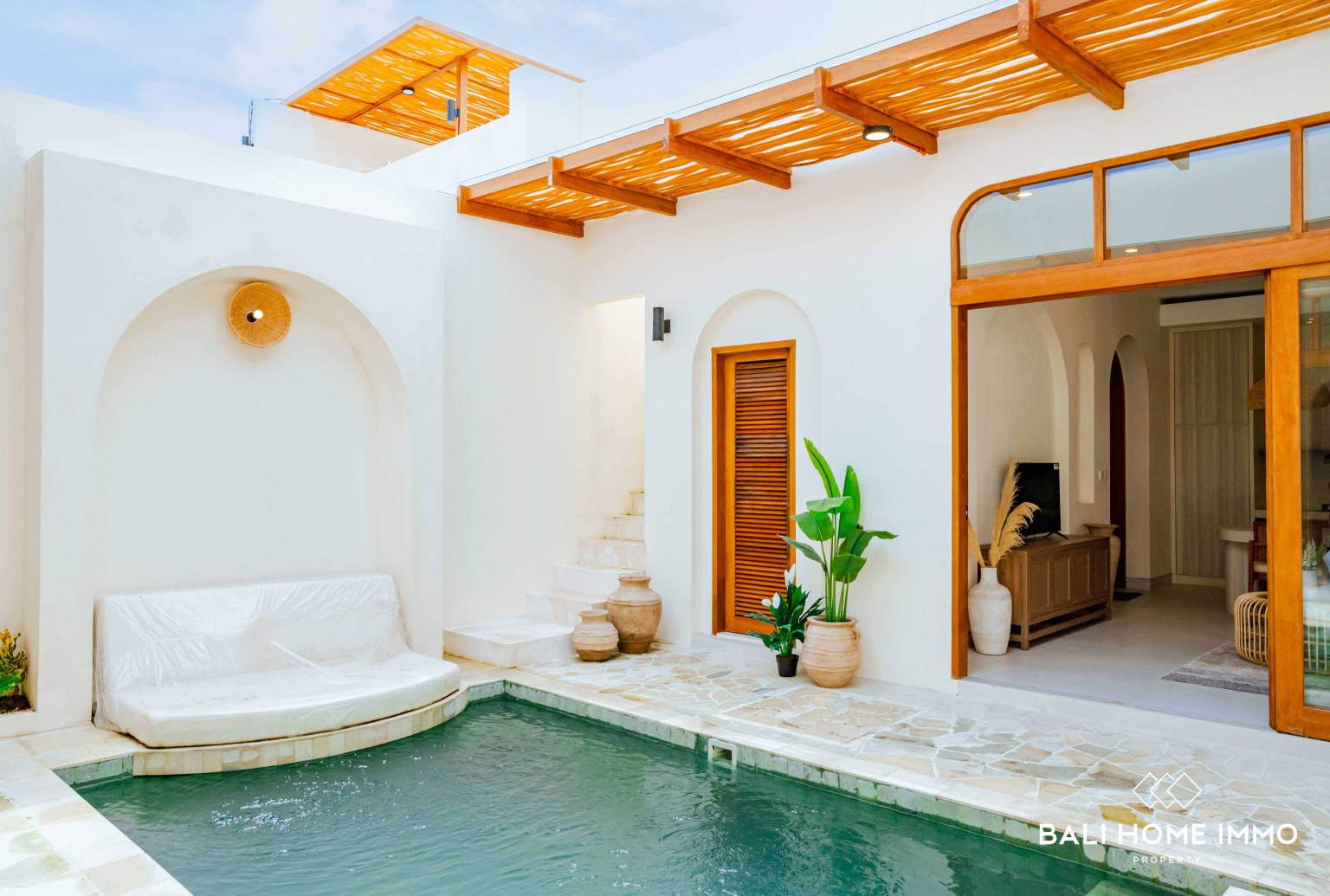 Off Plan 2 Bedroom Villa for Sale Freehold and Leasehold in Ungasan - Rf8435a