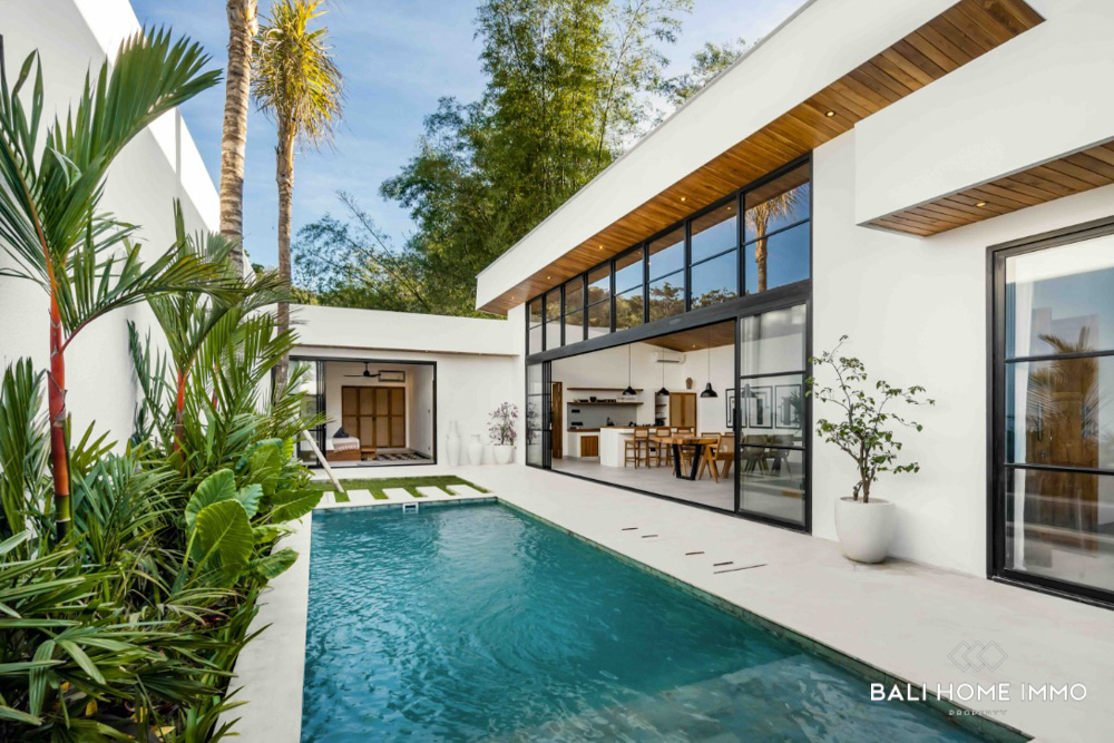 Stunning 3 Bedrooms Villa for Sale Leasehold in Bingin - Rf7486c