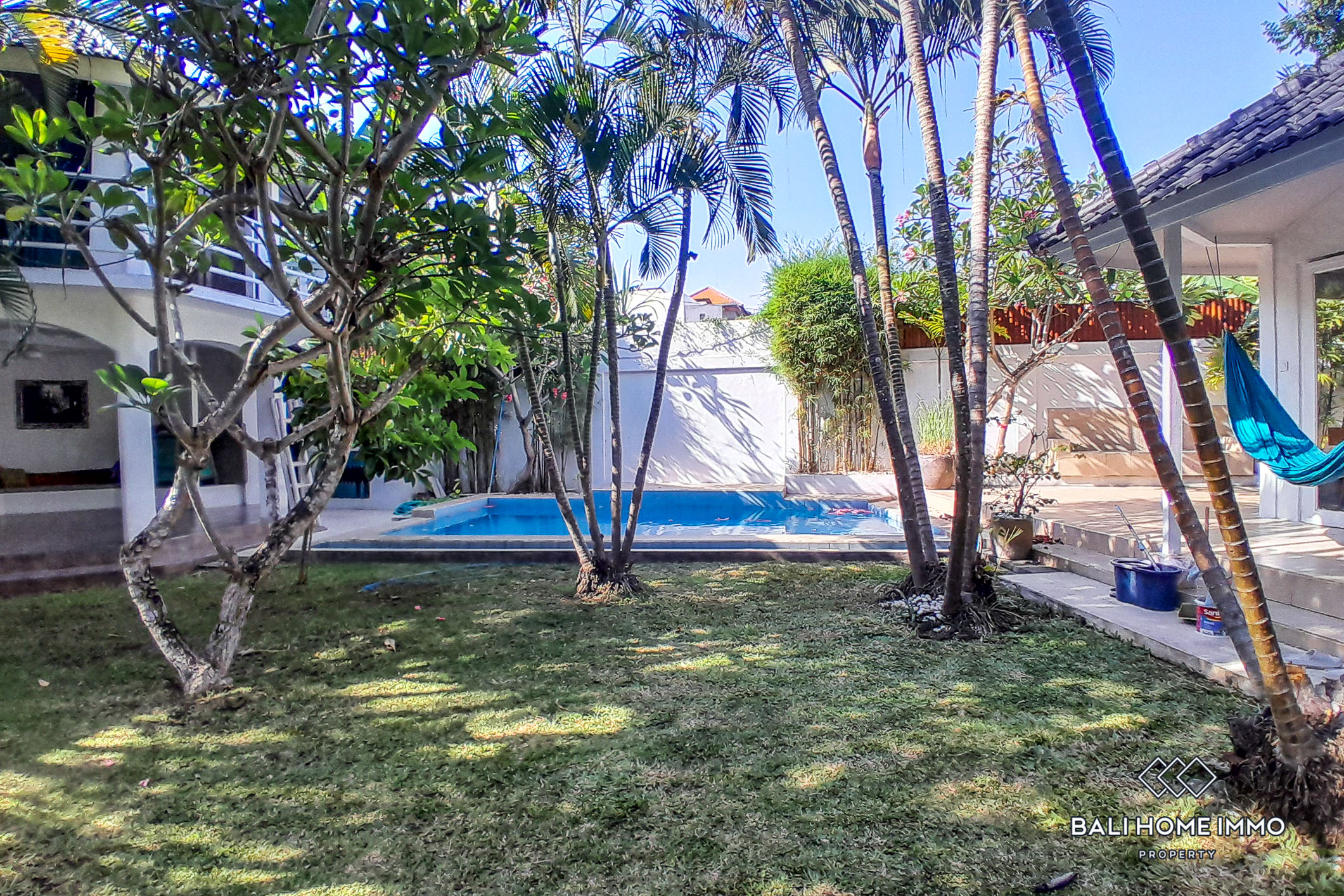 3 Bedroom Villa For Sale and Rent at Land Value in Berawa Canggu - RF5466