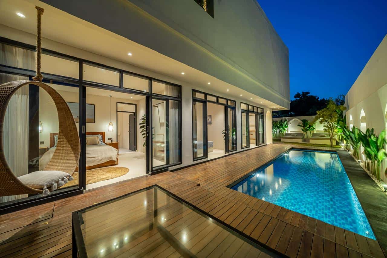 READY TO MOVE IN 3 BEDROOM VILLA FOR SALE LEASEHOLD IN UNGASAN BE-1001