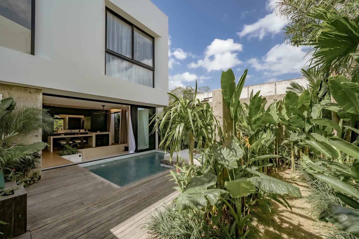 CONTEMPORARY STYLE 2 BEDROOM VILLA FOR SALE LEASEHOLD IN BINGIN BE-989