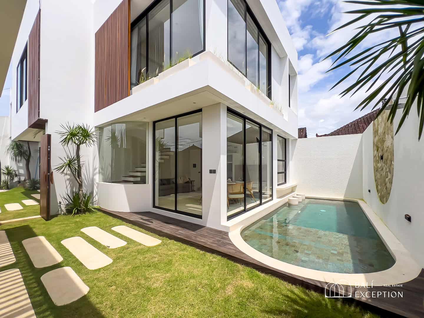 READY NOW 2 BEDROOM VILLA FOR SALE LEASEHOLD IN BABAKAN BE-1805