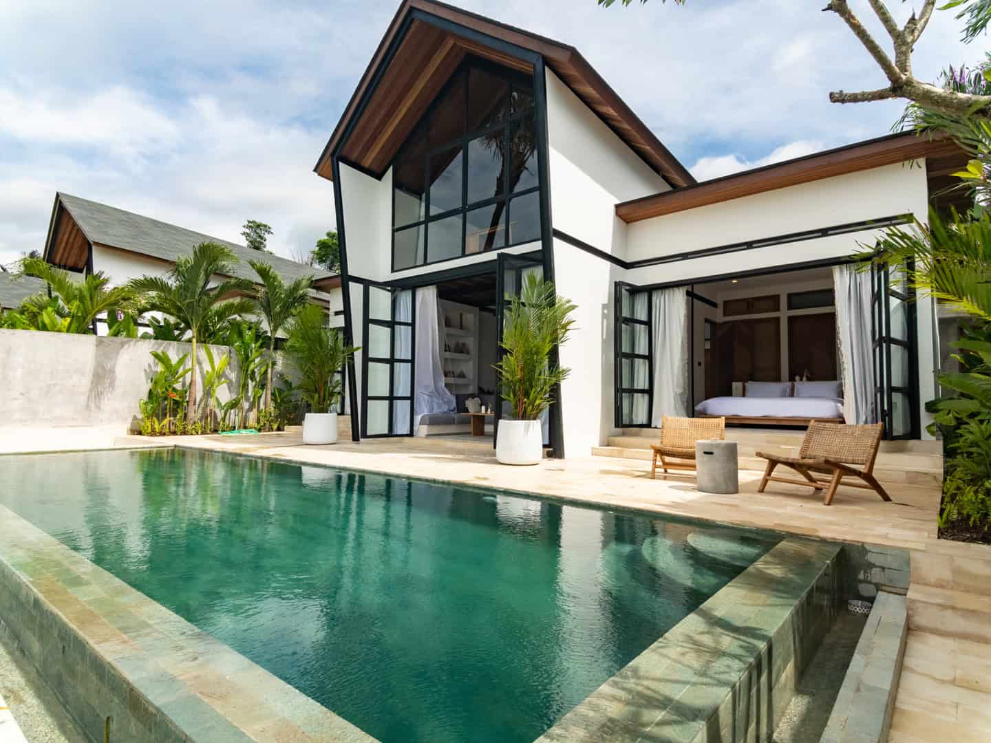 OFFPLAN 2 BEDROOM VILLA FOR SALE LEASEHOLD IN KABA KABA BE-1960