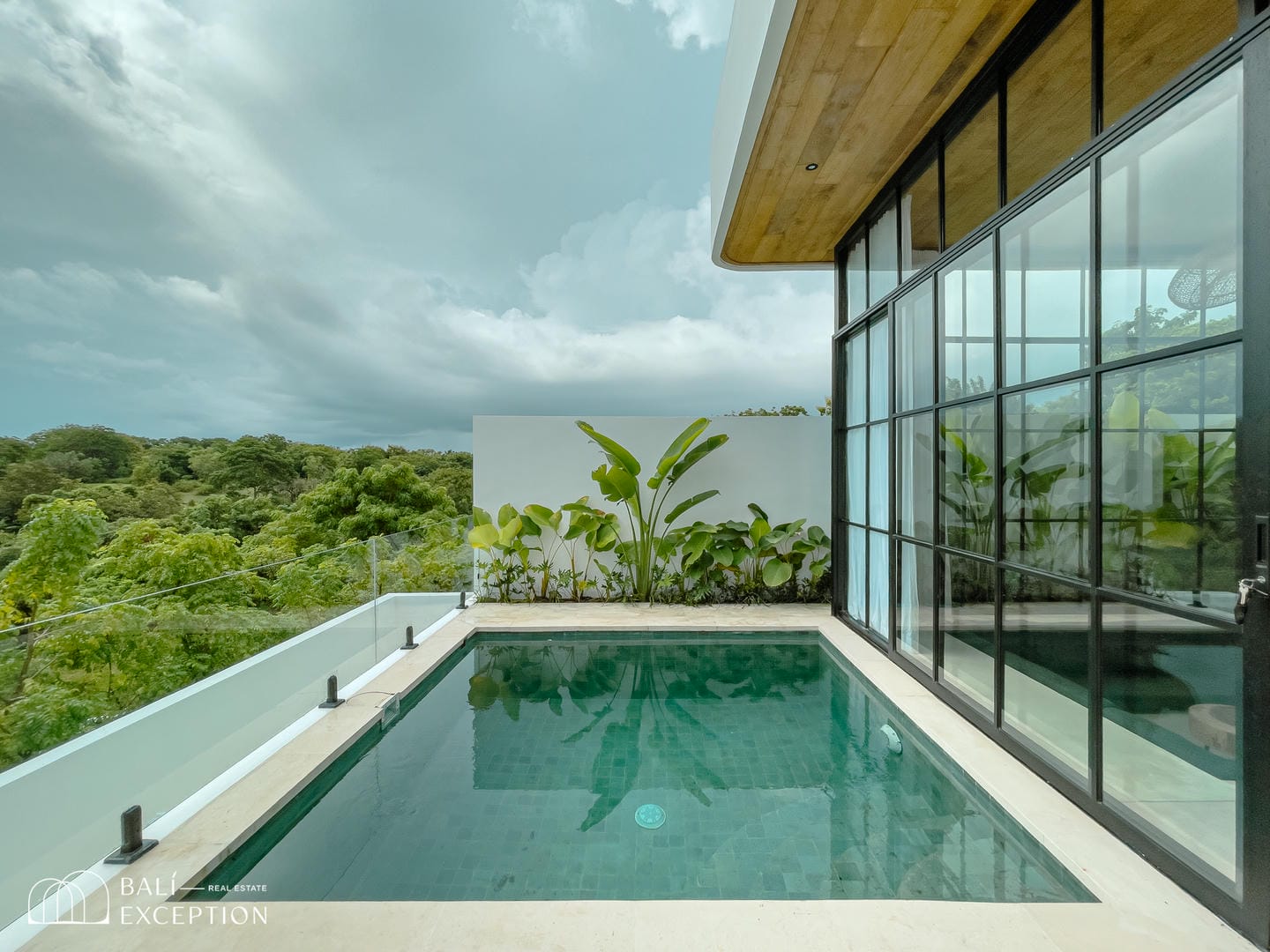 MEDITERRANEAN MINIMALIST 1 BEDROOM VILLA FOR SALE LEASEHOLD IN PANDAWA BE-2072