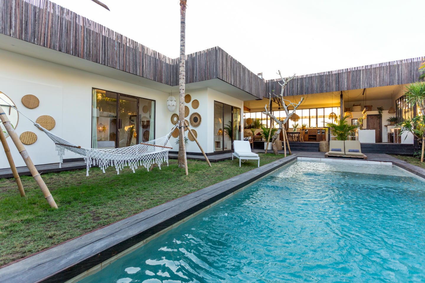 PRIME LOCATION 3 BEDROOM VILLA FOR SALE LEASEHOLD IN UMALAS BE-2102