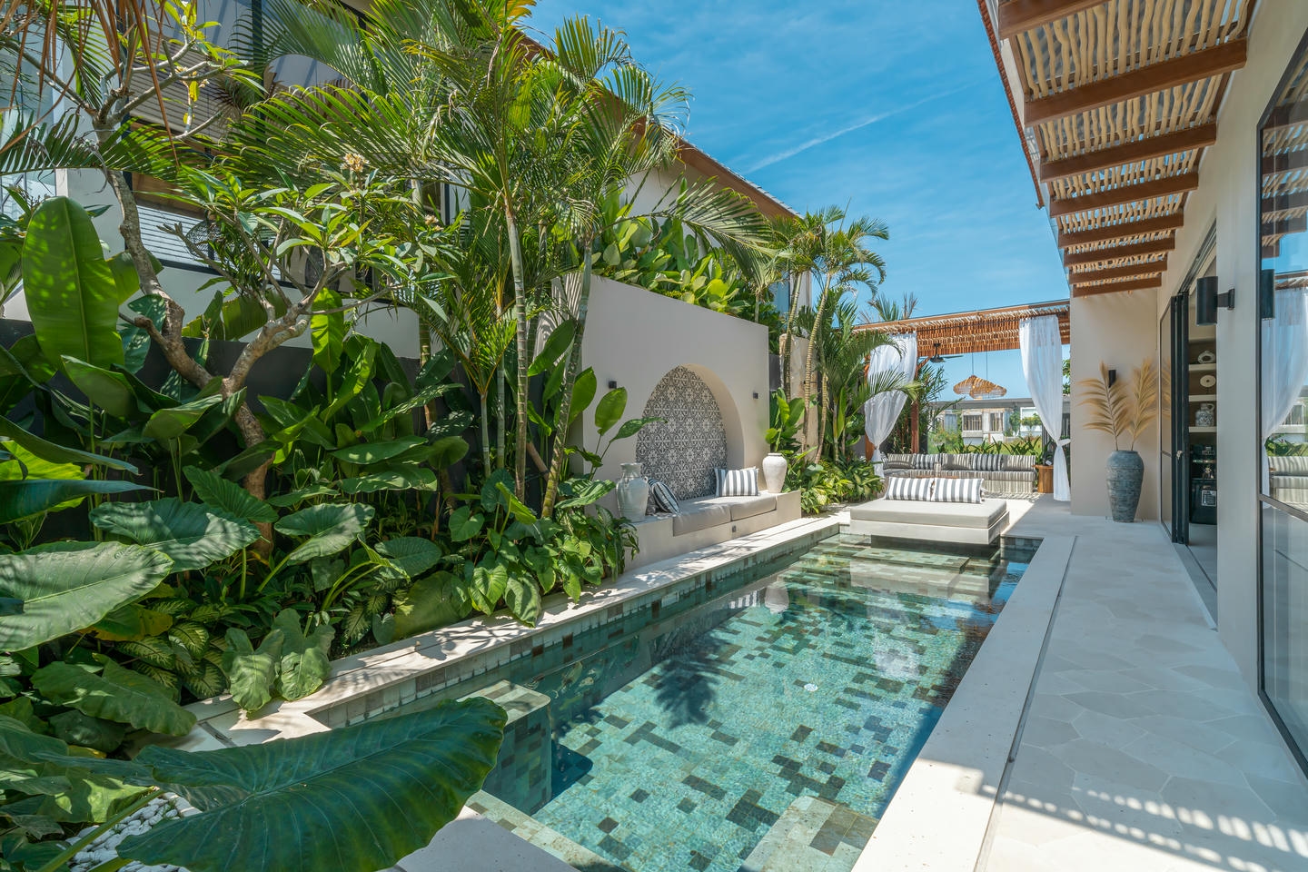 OFFPLAN 2 BEDROOM VILLA FOR SALE LEASEHOLD IN ULUWATU BE-2147