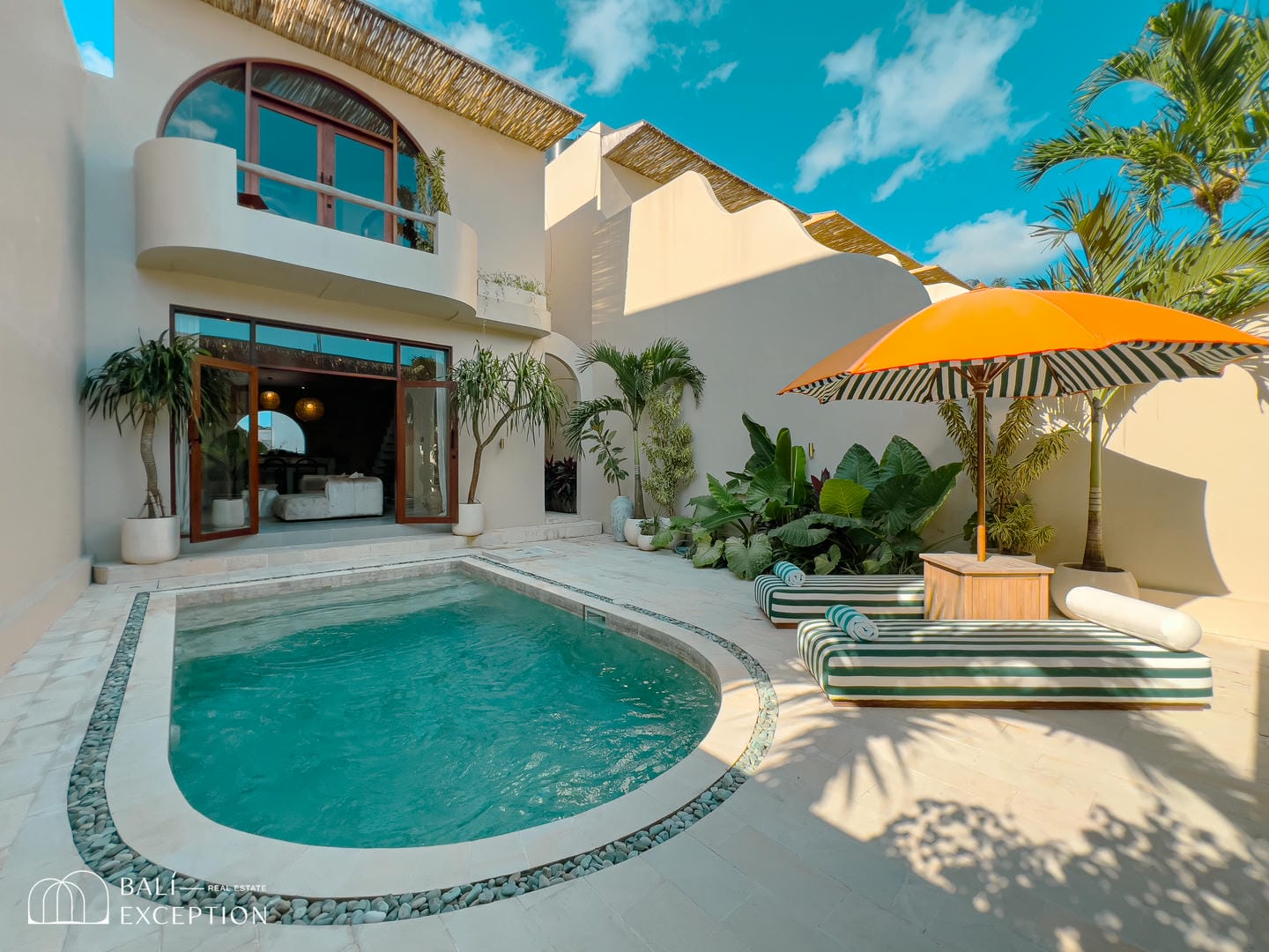 OFFPLAN RECTANGLE SHAPE 2 BEDROOM VILLA FOR SALE LEASEHOLD IN UMALAS BE-3103