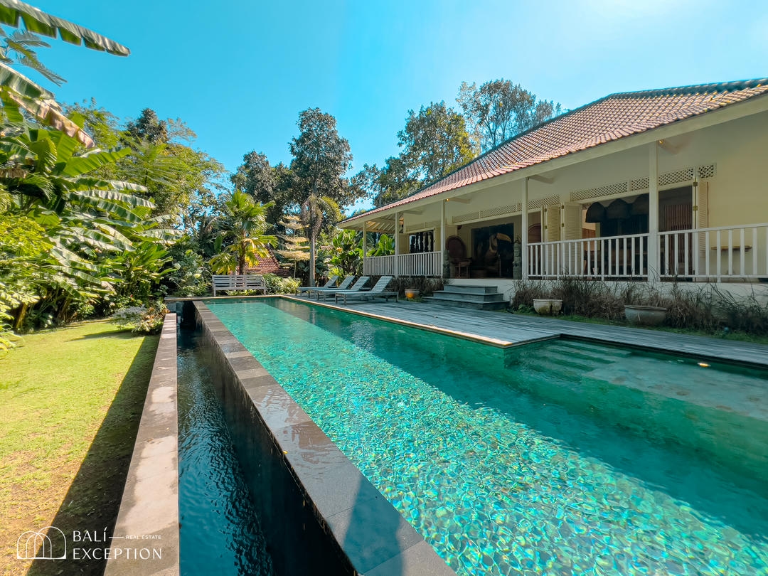 READY NOW 2 BEDROOM VILLA FOR SALE LEASEHOLD IN TUMBAK BAYUH BE-2453
