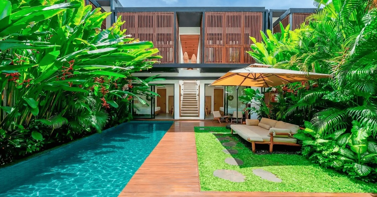 WALKING DISTANCE TO THE BEACH 4 BEDROOM VILLA FOR SALE LEASEHOLD IN CANGGU BE-2559