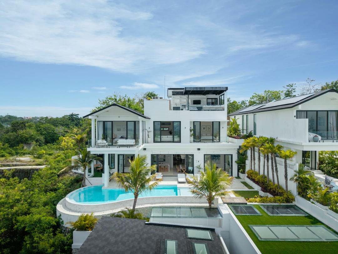 READY NOW 4 BEDROOM VILLA FOR SALE LEASEHOLD IN BINGIN BE-2633