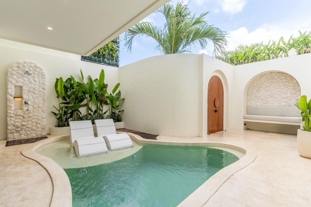 Ready Now 2 Bedroom Villa for Sale Freehold/leasehold in Canggu Be-2680