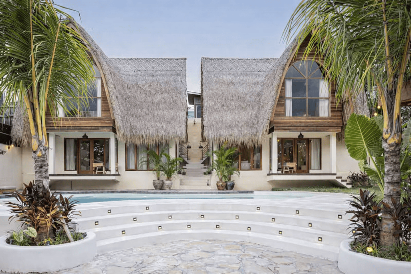 READY NOW 8 BEDROOM BOUTIQUE HOTEL FOR SALE LEASEHOLD IN BINGIN BE-2936