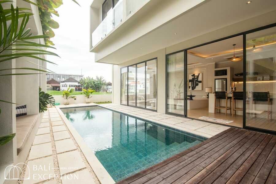 Ricefield View 4 Bedroom Villa for Sale Leasehold in Berawa Be-3075
