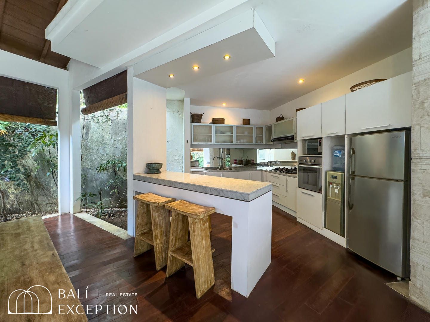 READY NOW 2 BEDROOM VILLA FOR SALE LEASEHOLD IN UMALAS BE-3130