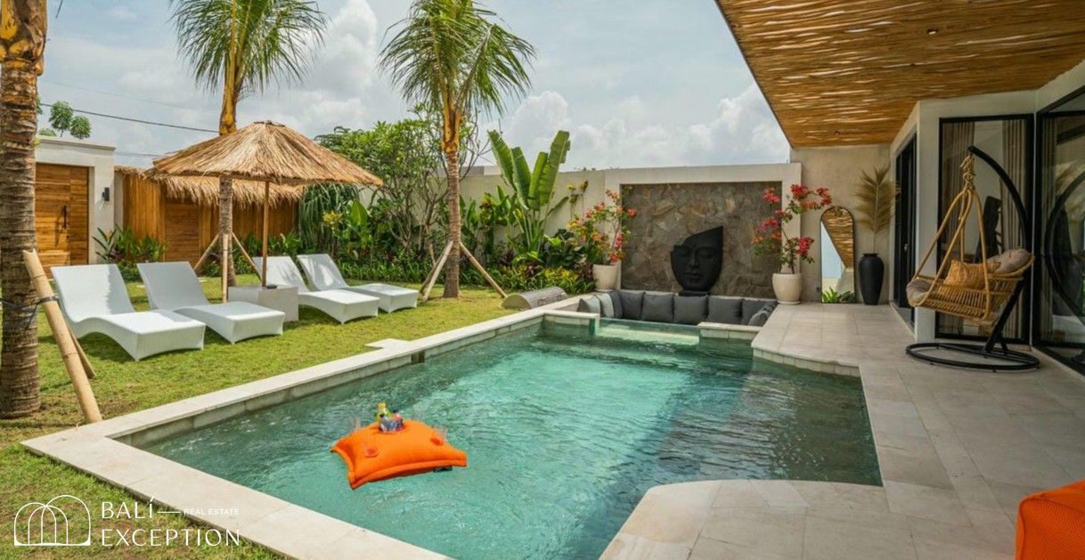 Ready Now 4 Bedroom Tropical Villa for Sale Leasehold in Kerobokan Be-3140