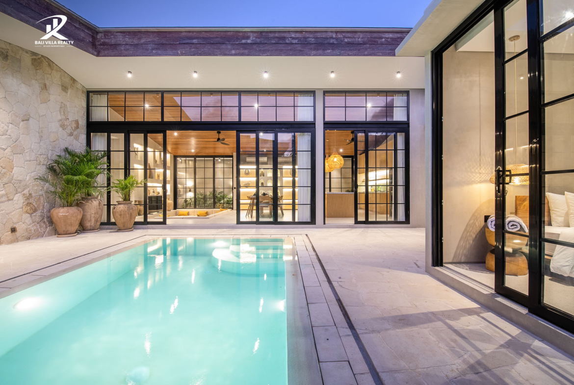 Stunning 5 Bedroom Villa For Sale Leasehold with Private Pool in Bingin Uluwatu Bali