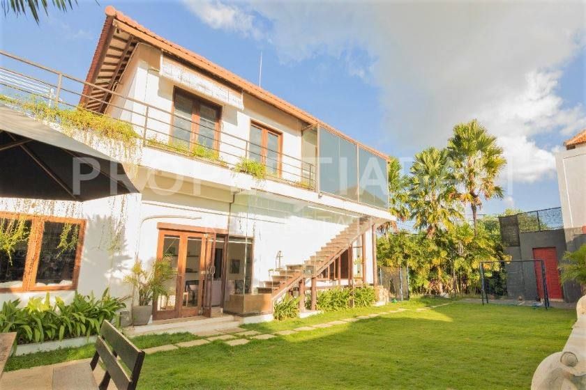 PERFECT LOCATED VILLA FOR DAILY RENTAL