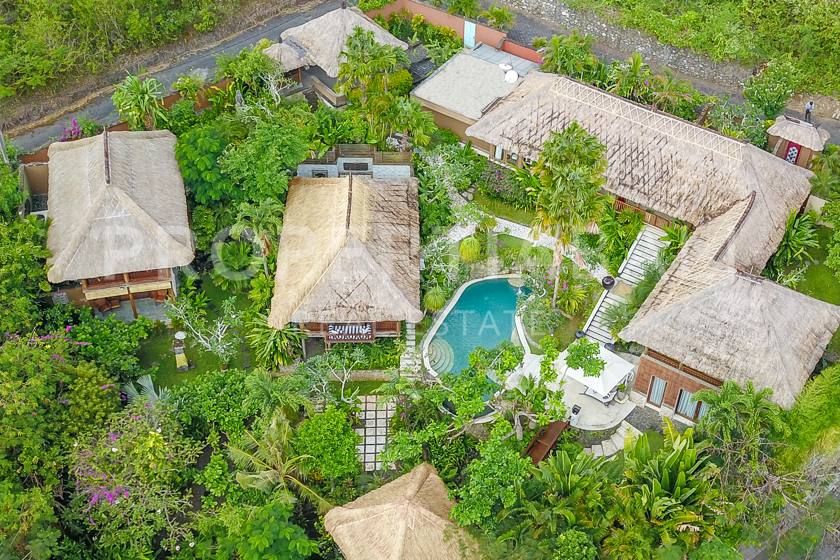 STUNNING FREEHOLD VILLA IN ULUWATU