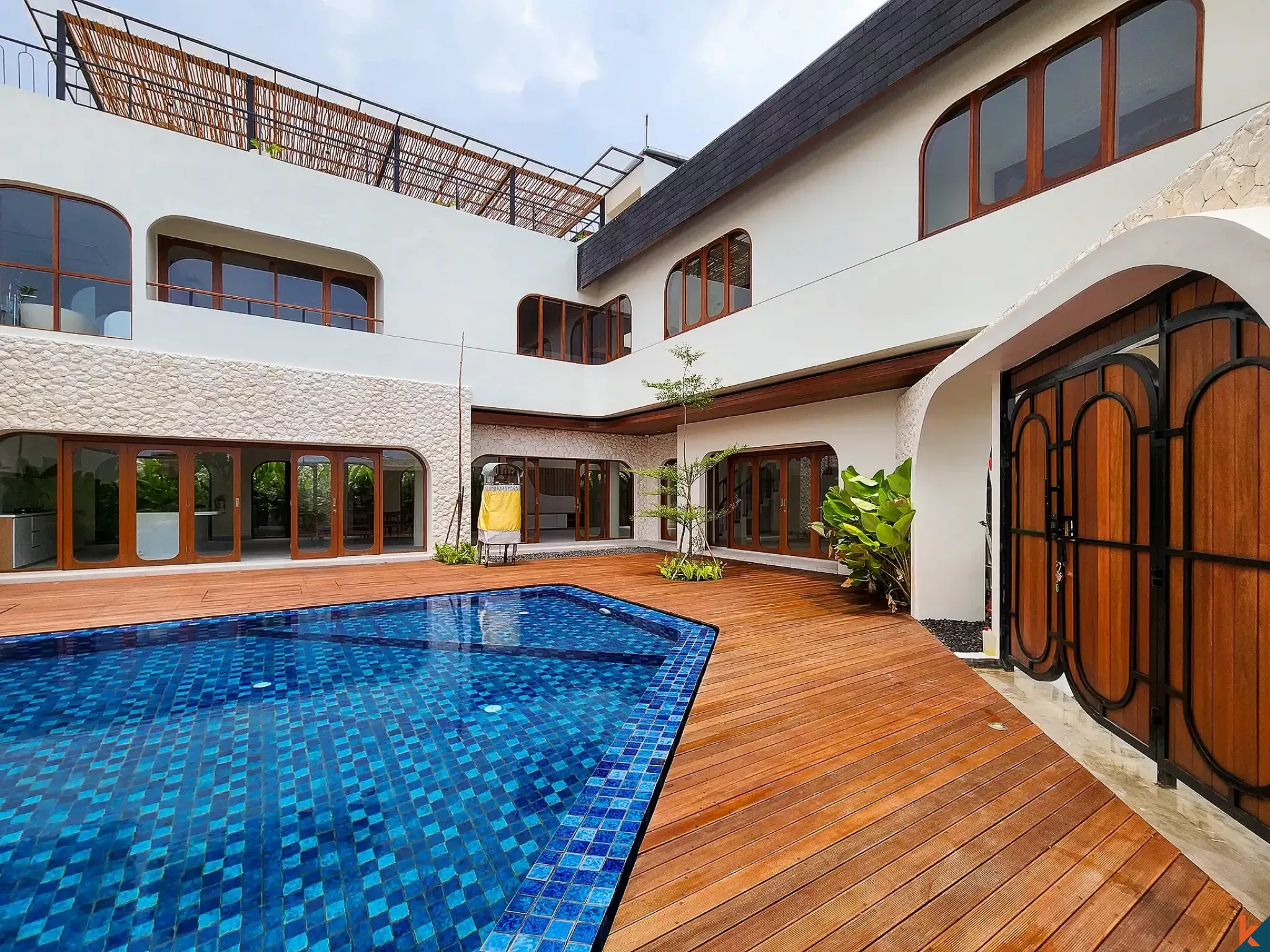 Brand new multi level freehold estate for sale in Batu Bolong - Echo Beach