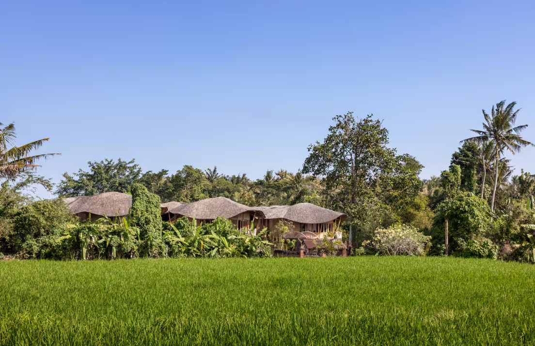 READY NOW 6 BEDROOM VILLAS BOUTIQUE HOTEL FOR SALE FREEHOLD IN UBUD BE-2579