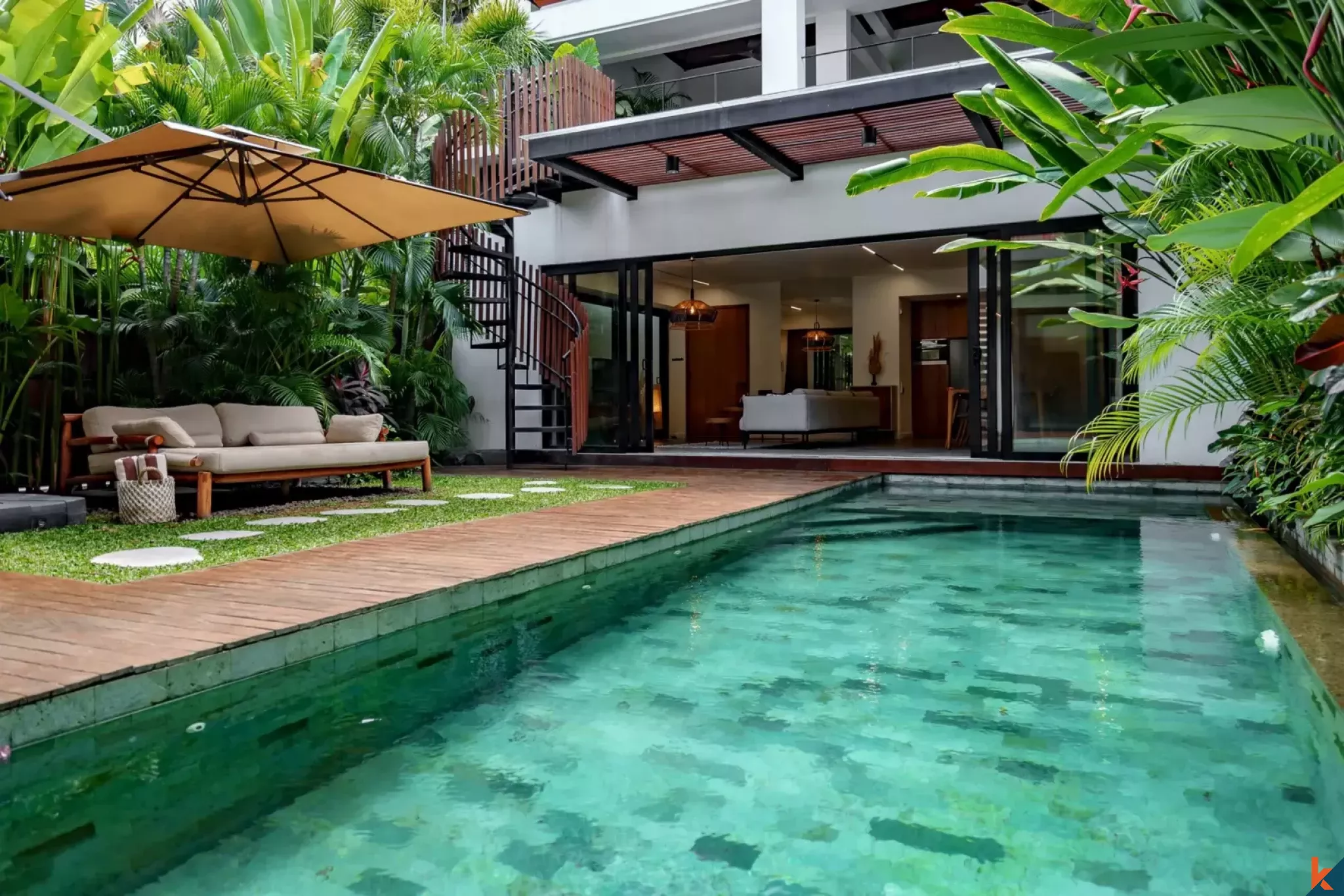 Modern Three Bedroom Leasehold Villa Near the Beach in Canggu