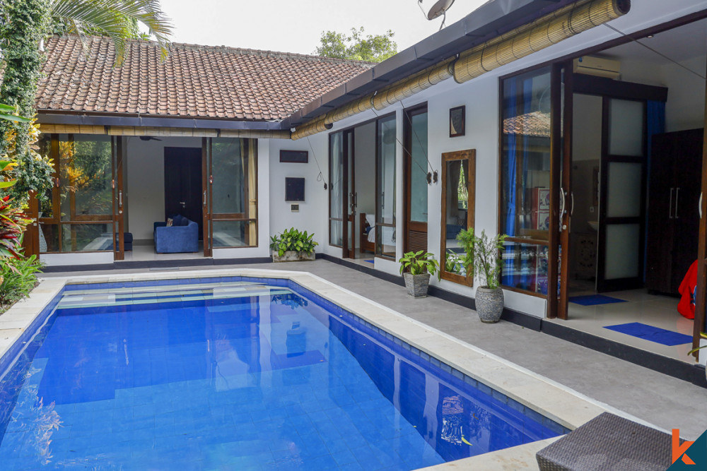 Great estate, lease hold four bedrooms mixed styles in Kerobokan