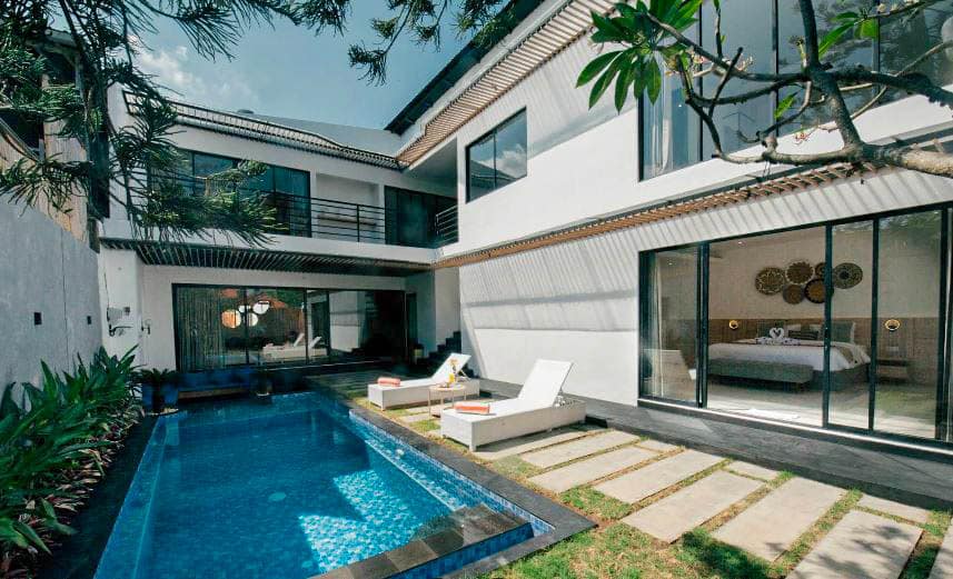 Modern 4 bedroom villa for sale in Seminyak