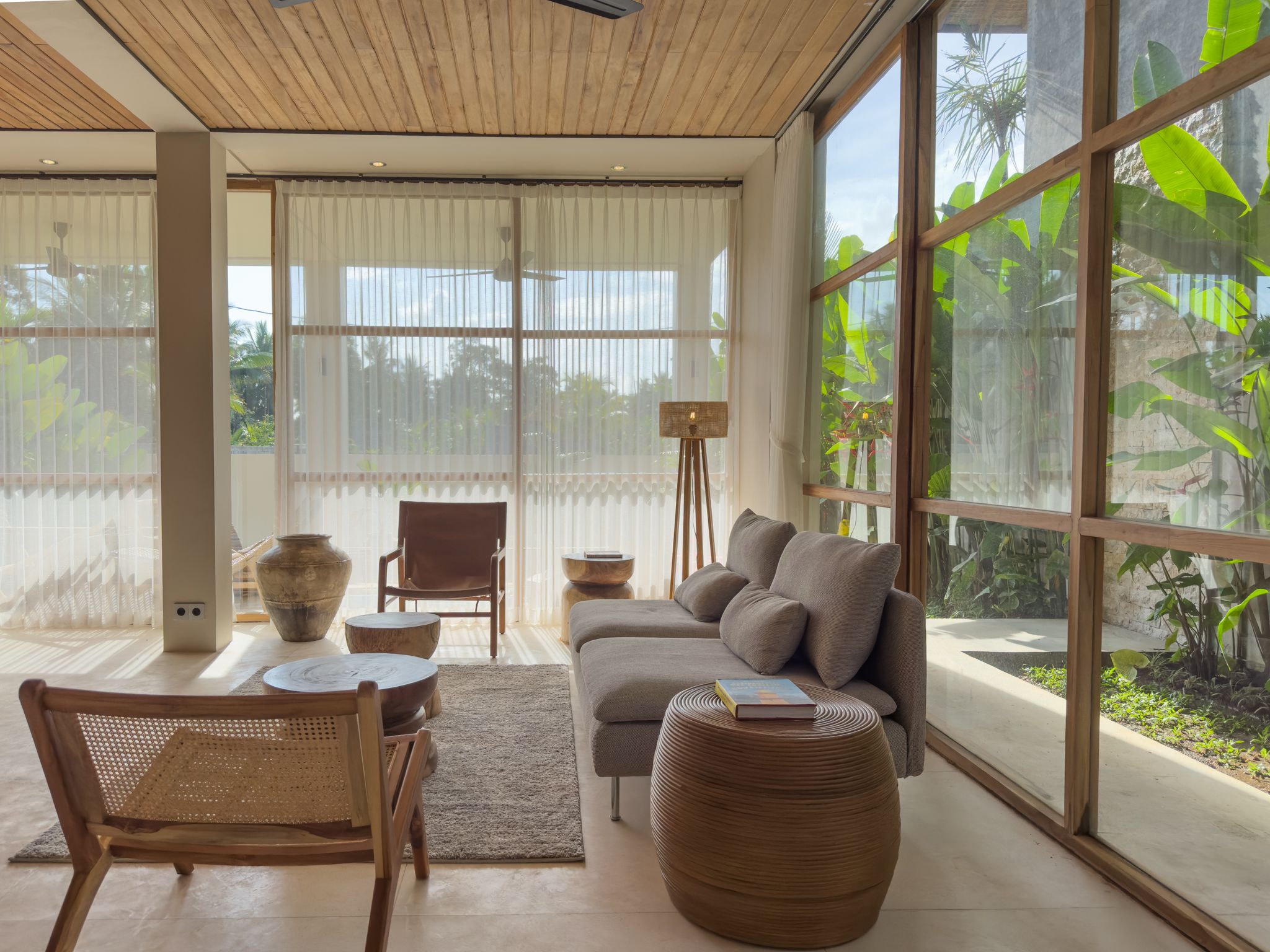 READY NOW 2 BEDROOM VILLA FOR SALE LEASEHOLD IN UBUD BE-2513