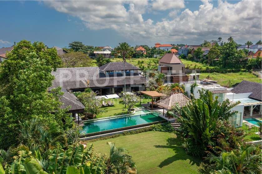 Luxury Riverside Villa in the Prime Area of Pererenan